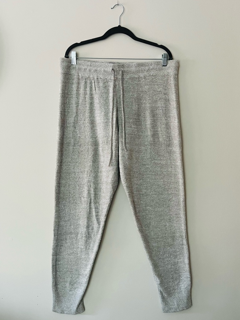 Knix Cozzzy Track Pant Grey Fuzzy Joggers Size L NWT